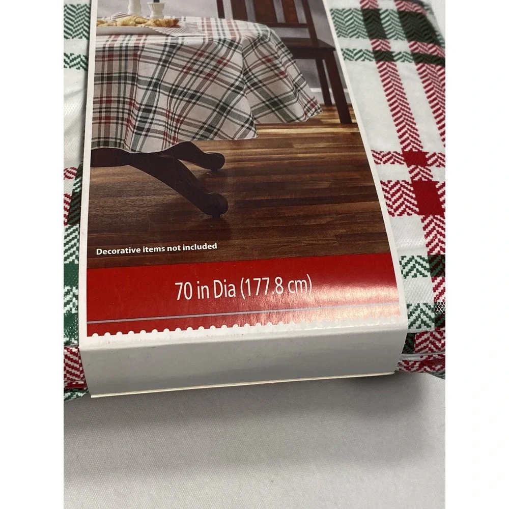 holiday time christmas‎ peva table cloth round 70 inches plaid